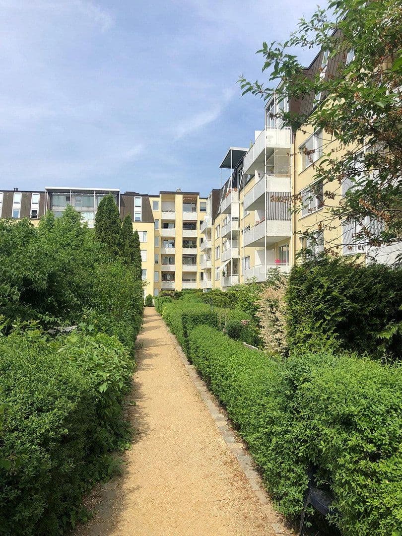 Prodej bytu 2+1 43 m², Hauptstr. 48-52, Berlin, Berlín Prodej bytu 2+1 43 m², Hauptstr. 48-52, Berlin, Berlín