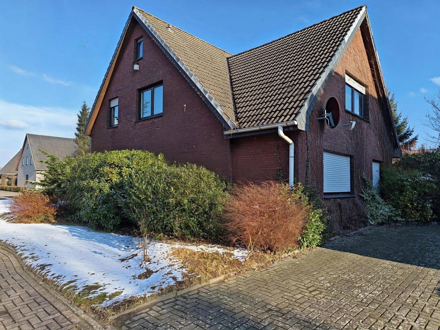 Prodej domu 250 m², pozemek 885 m², Twistringen, Dolní Sasko Prodej domu 250 m², pozemek 885 m², Twistringen, Dolní Sasko