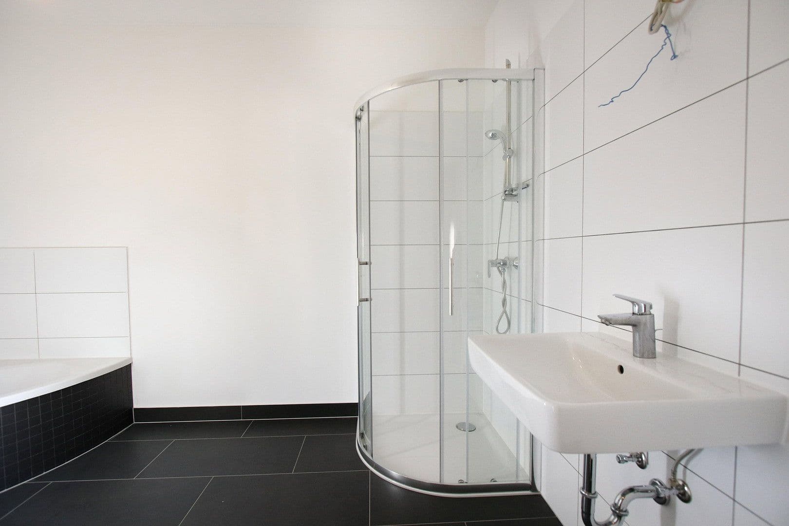 Pronájem bytu 4+1 98 m², St.Pölten, Dolní Rakousko Pronájem bytu 4+1 98 m², St.Pölten, Dolní Rakousko