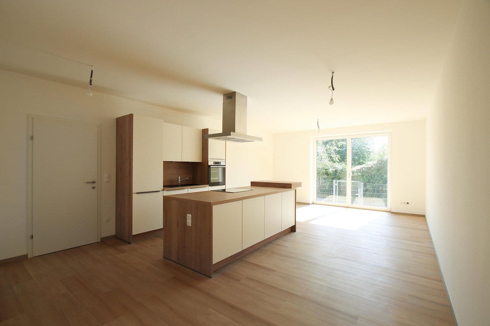 Pronájem bytu 4+1 98 m², St.Pölten, Dolní Rakousko Pronájem bytu 4+1 98 m², St.Pölten, Dolní Rakousko