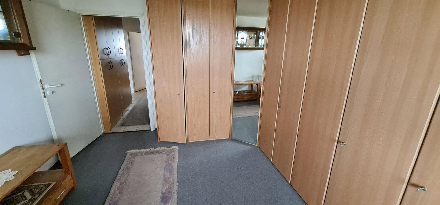 Pronájem bytu 3+1 85 m², Zirndorfer Straße 5, Oberasbach, Bavorsko Pronájem bytu 3+1 85 m², Zirndorfer Straße 5, Oberasbach, Bavorsko