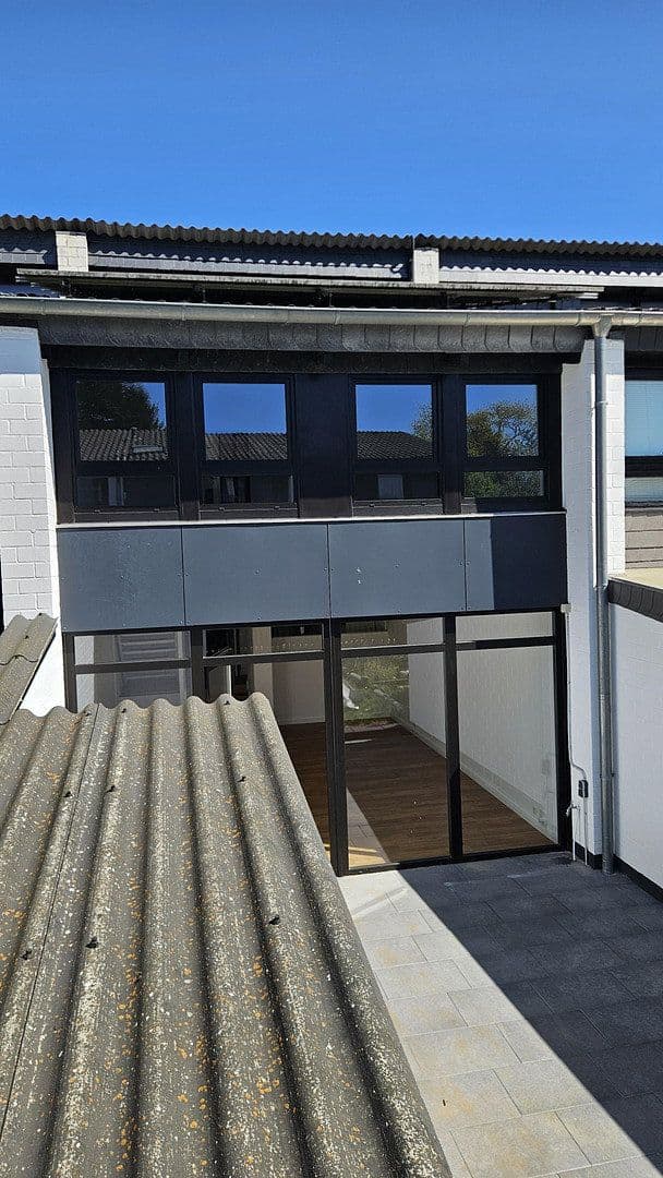 Prodej domu 105 m², pozemek 140 m², Delmenhorst, Dolní Sasko Prodej domu 105 m², pozemek 140 m², Delmenhorst, Dolní Sasko