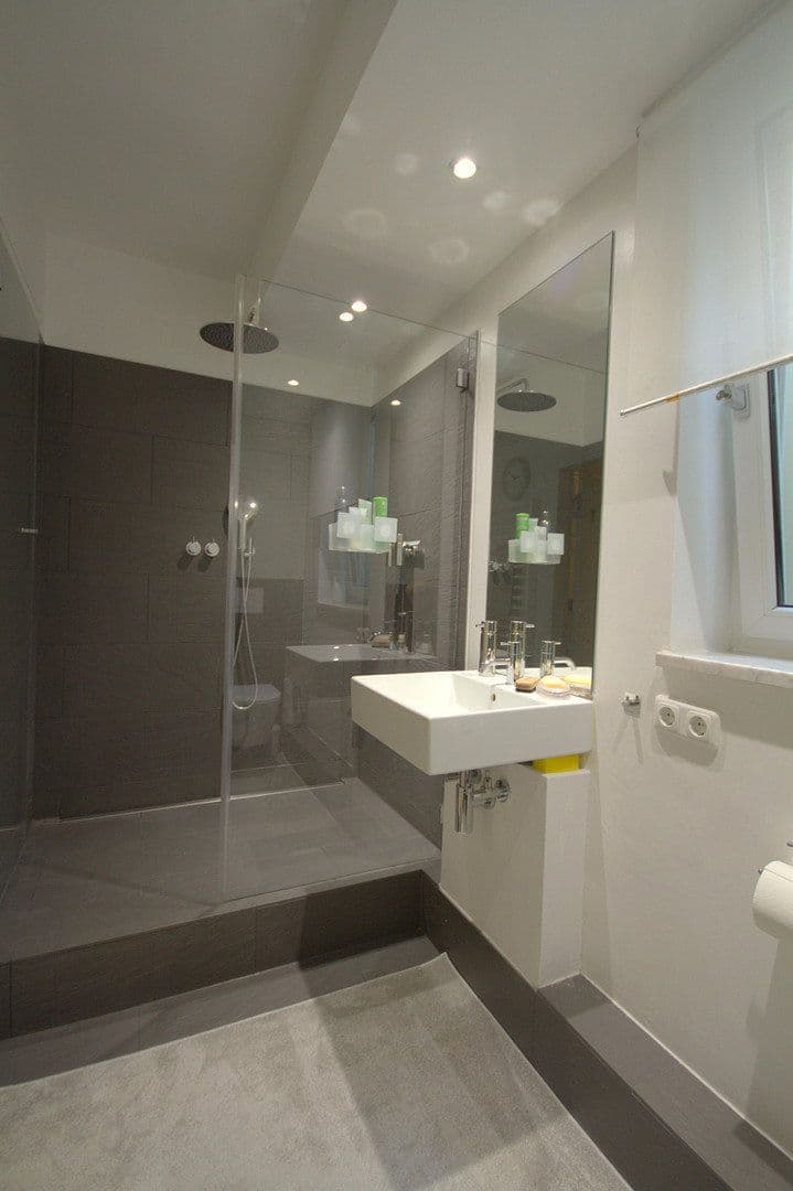 Prodej bytu 3+1 81 m², Romanstr, München, Bavorsko Prodej bytu 3+1 81 m², Romanstr, München, Bavorsko