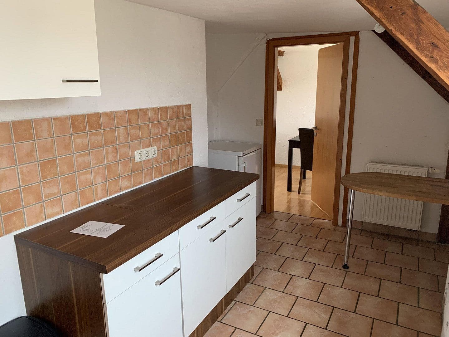 Pronájem bytu 2+1 50 m², Dornburger Str.46, Jena, Durynsko Pronájem bytu 2+1 50 m², Dornburger Str.46, Jena, Durynsko
