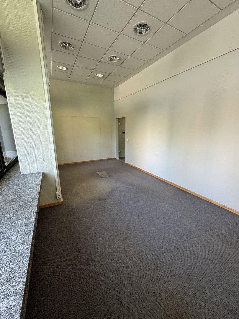 Pronájem kanceláře 170 m², Alleestrasse 6, Neustadt an der Aisch, Bavorsko Pronájem kanceláře 170 m², Alleestrasse 6, Neustadt an der Aisch, Bavorsko