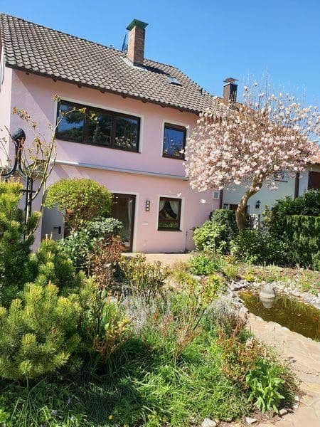 Prodej domu 140 m², pozemek 360 m², Nürnberg, Bavorsko Prodej domu 140 m², pozemek 360 m², Nürnberg, Bavorsko