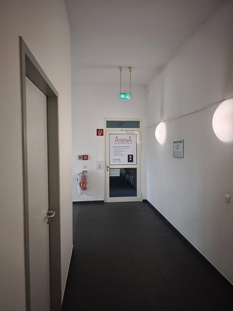 Pronájem kanceláře 166 m², Marienplatz 8, Stuttgart, Bádensko-Württembersko Pronájem kanceláře 166 m², Marienplatz 8, Stuttgart, Bádensko-Württembersko