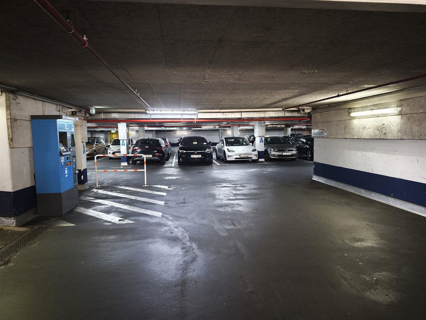 Pronájem kanceláře 166 m², Marienplatz 8, Stuttgart, Bádensko-Württembersko Pronájem kanceláře 166 m², Marienplatz 8, Stuttgart, Bádensko-Württembersko