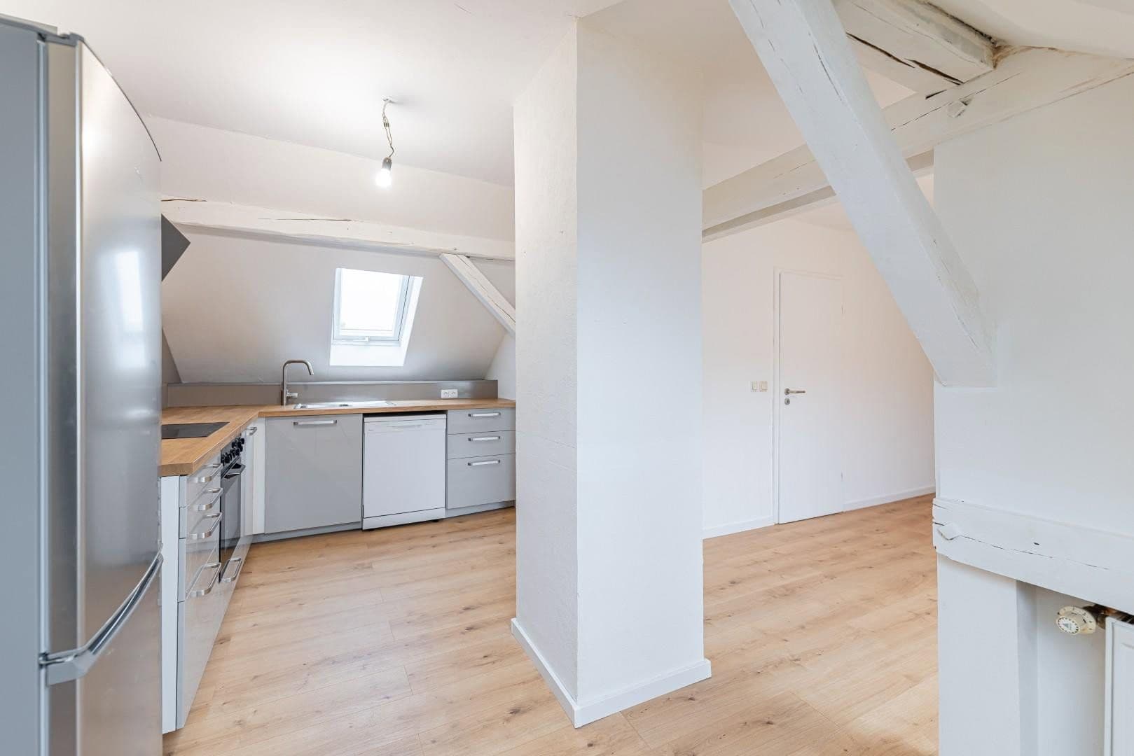 Pronájem bytu 3+1 80 m², Konradstr., Nürnberg, Bavorsko Pronájem bytu 3+1 80 m², Konradstr., Nürnberg, Bavorsko