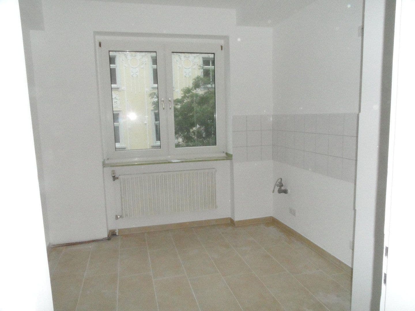 Pronájem bytu 2+1 61 m², Düsseldorf, Severní Porýní-Vestfálsko Pronájem bytu 2+1 61 m², Düsseldorf, Severní Porýní-Vestfálsko