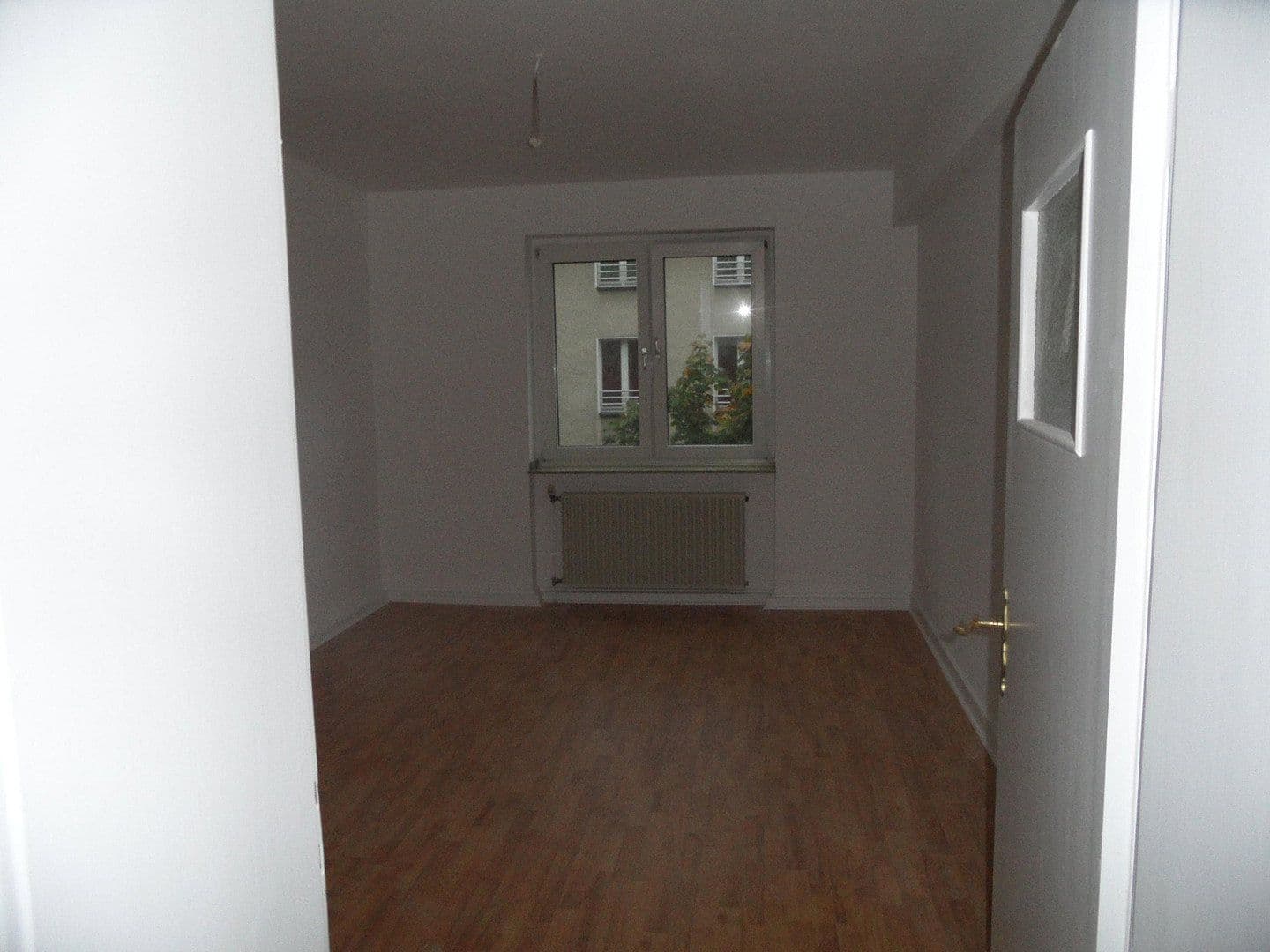 Pronájem bytu 2+1 61 m², Düsseldorf, Severní Porýní-Vestfálsko Pronájem bytu 2+1 61 m², Düsseldorf, Severní Porýní-Vestfálsko