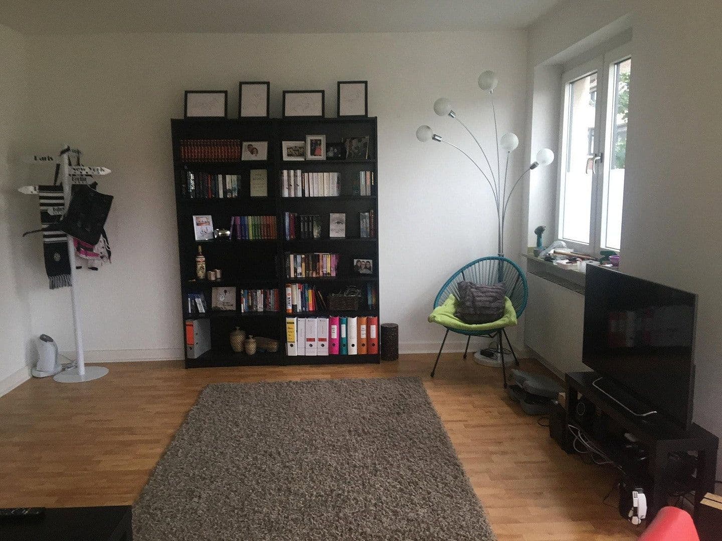Pronájem bytu 2+1 61 m², Düsseldorf, Severní Porýní-Vestfálsko Pronájem bytu 2+1 61 m², Düsseldorf, Severní Porýní-Vestfálsko