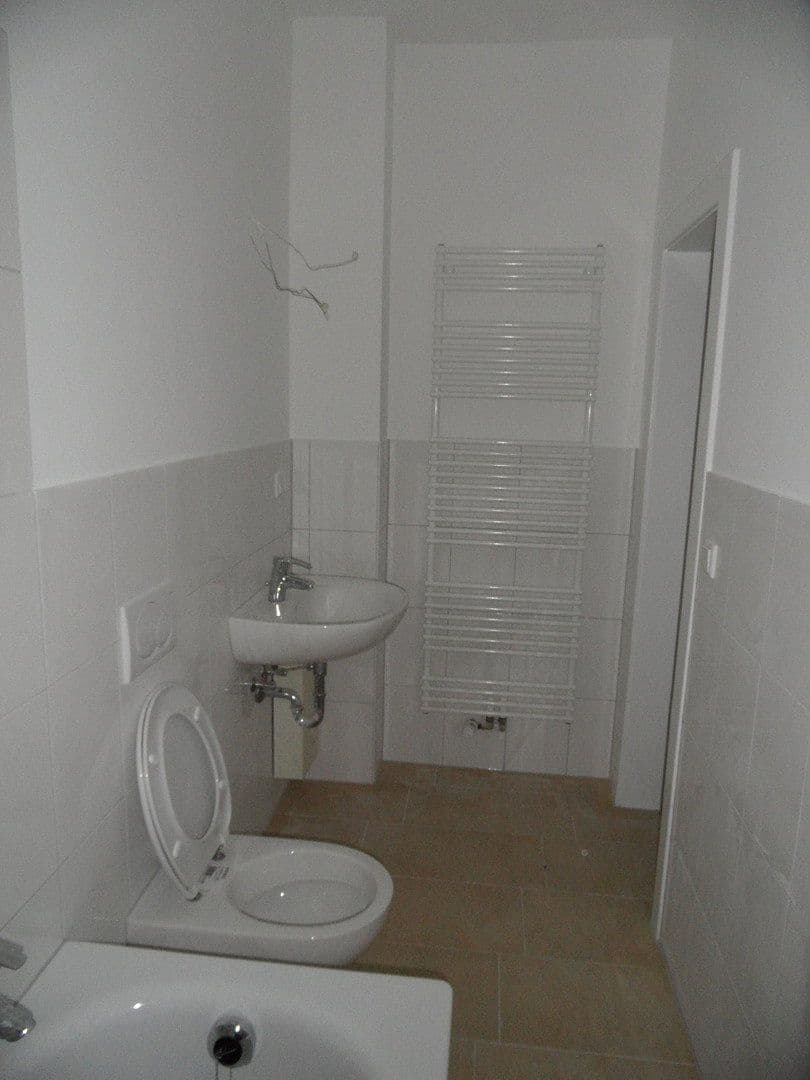 Pronájem bytu 2+1 61 m², Düsseldorf, Severní Porýní-Vestfálsko Pronájem bytu 2+1 61 m², Düsseldorf, Severní Porýní-Vestfálsko