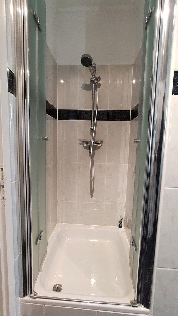 Prodej bytu 3+kk 106 m², Berlin, Berlín Prodej bytu 3+kk 106 m², Berlin, Berlín
