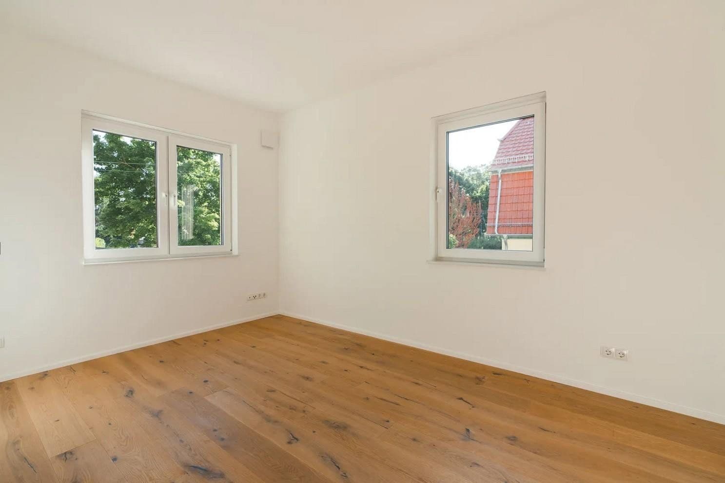 Prodej domu 143 m², pozemek 350 m², Seepromenade 40b, Falkensee, Braniborsko Prodej domu 143 m², pozemek 350 m², Seepromenade 40b, Falkensee, Braniborsko
