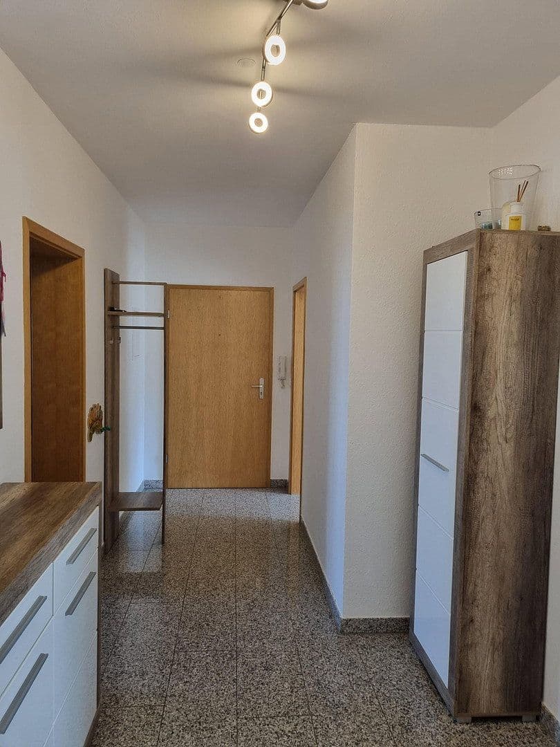Pronájem bytu 3+1 95 m², Ettringen, Porýní-Falc Pronájem bytu 3+1 95 m², Ettringen, Porýní-Falc