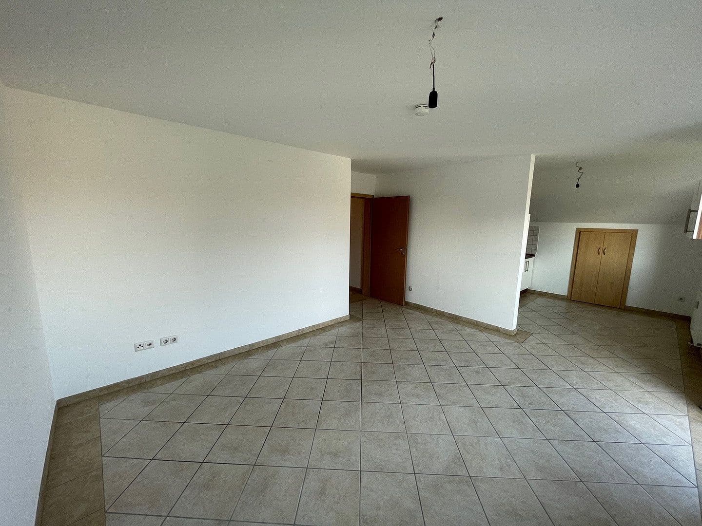 Pronájem bytu 3+1 58 m², Hofkirchen, Bavorsko Pronájem bytu 3+1 58 m², Hofkirchen, Bavorsko