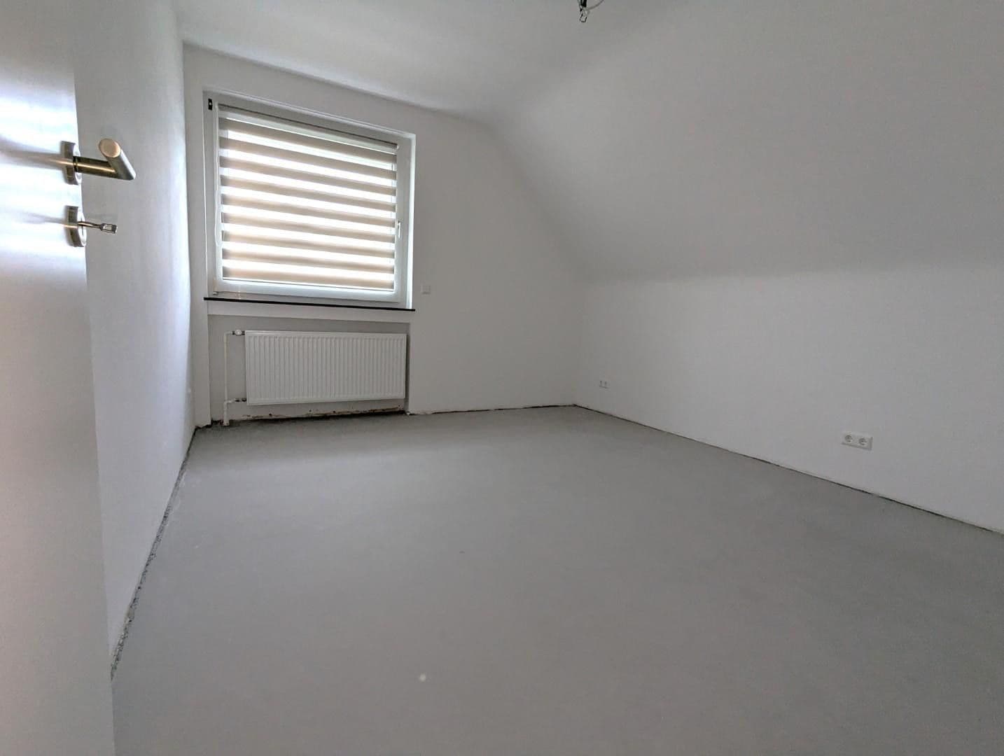 Prodej domu 123 m², pozemek 1.000 m², Lehrte, Dolní Sasko Prodej domu 123 m², pozemek 1.000 m², Lehrte, Dolní Sasko