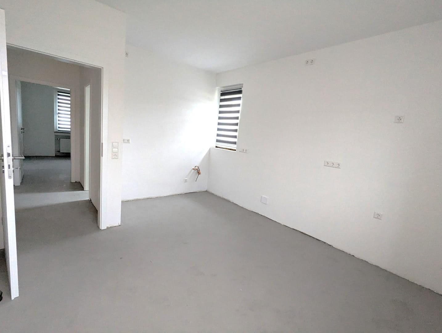 Prodej domu 123 m², pozemek 1.000 m², Lehrte, Dolní Sasko Prodej domu 123 m², pozemek 1.000 m², Lehrte, Dolní Sasko