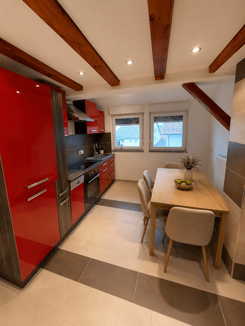 Pronájem bytu 3+1 99 m², Pfarrgasse 10, Göppingen, Bádensko-Württembersko Pronájem bytu 3+1 99 m², Pfarrgasse 10, Göppingen, Bádensko-Württembersko