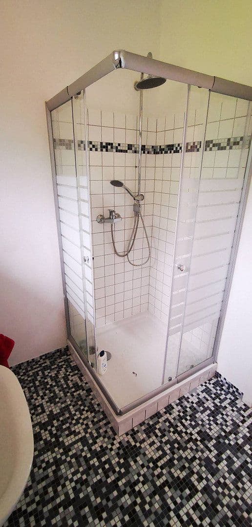Prodej domu 150 m², pozemek 567 m², Ulmenstr. 8, Hude (Oldenburg), Dolní Sasko Prodej domu 150 m², pozemek 567 m², Ulmenstr. 8, Hude (Oldenburg), Dolní Sasko