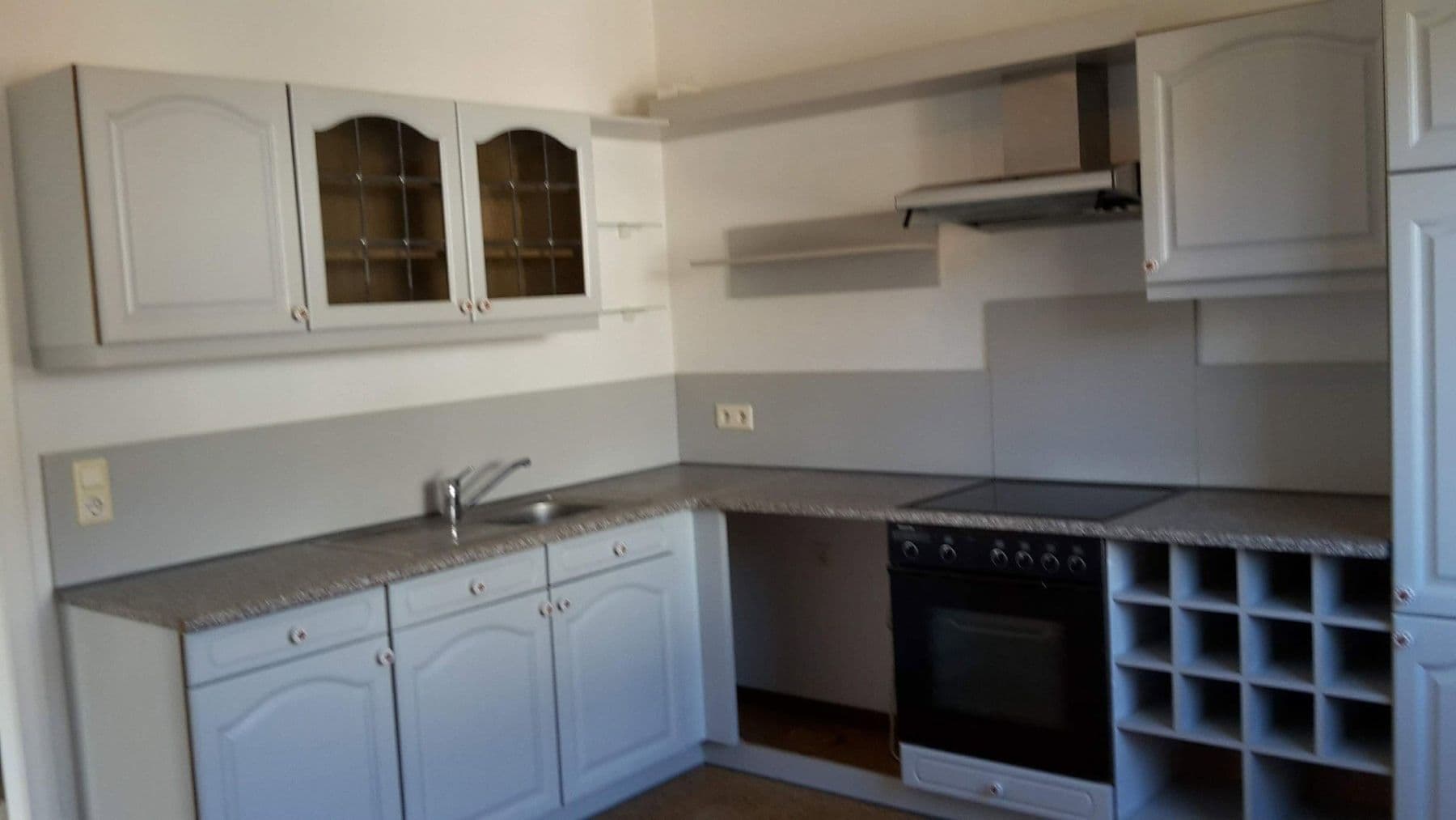 Prodej domu 150 m², pozemek 567 m², Ulmenstr. 8, Hude (Oldenburg), Dolní Sasko Prodej domu 150 m², pozemek 567 m², Ulmenstr. 8, Hude (Oldenburg), Dolní Sasko
