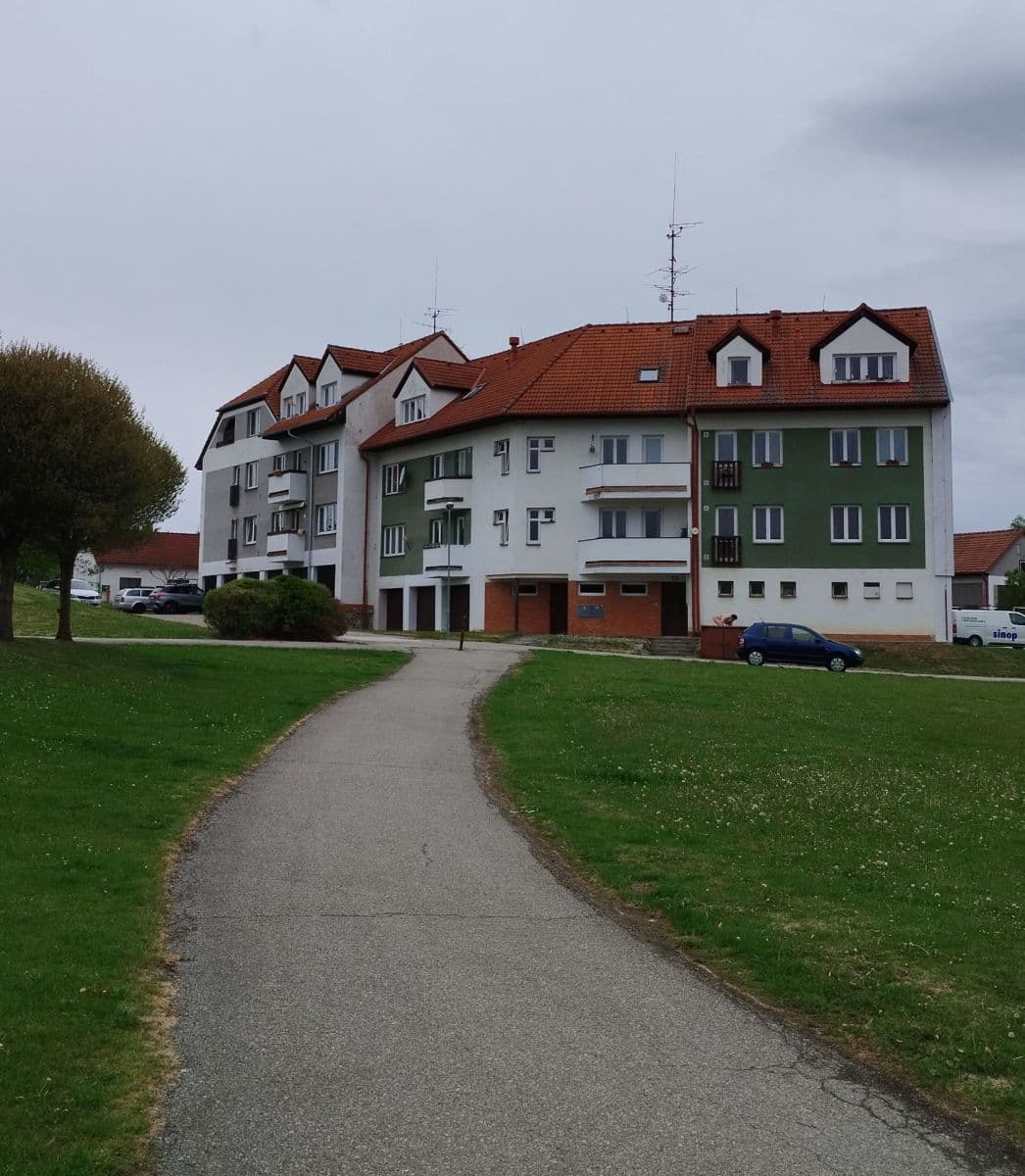 Prodej bytu 3+1 82 m², Nový Křenov, Kájov, Jihočeský kraj Prodej bytu 3+1 82 m², Nový Křenov, Kájov, Jihočeský kraj