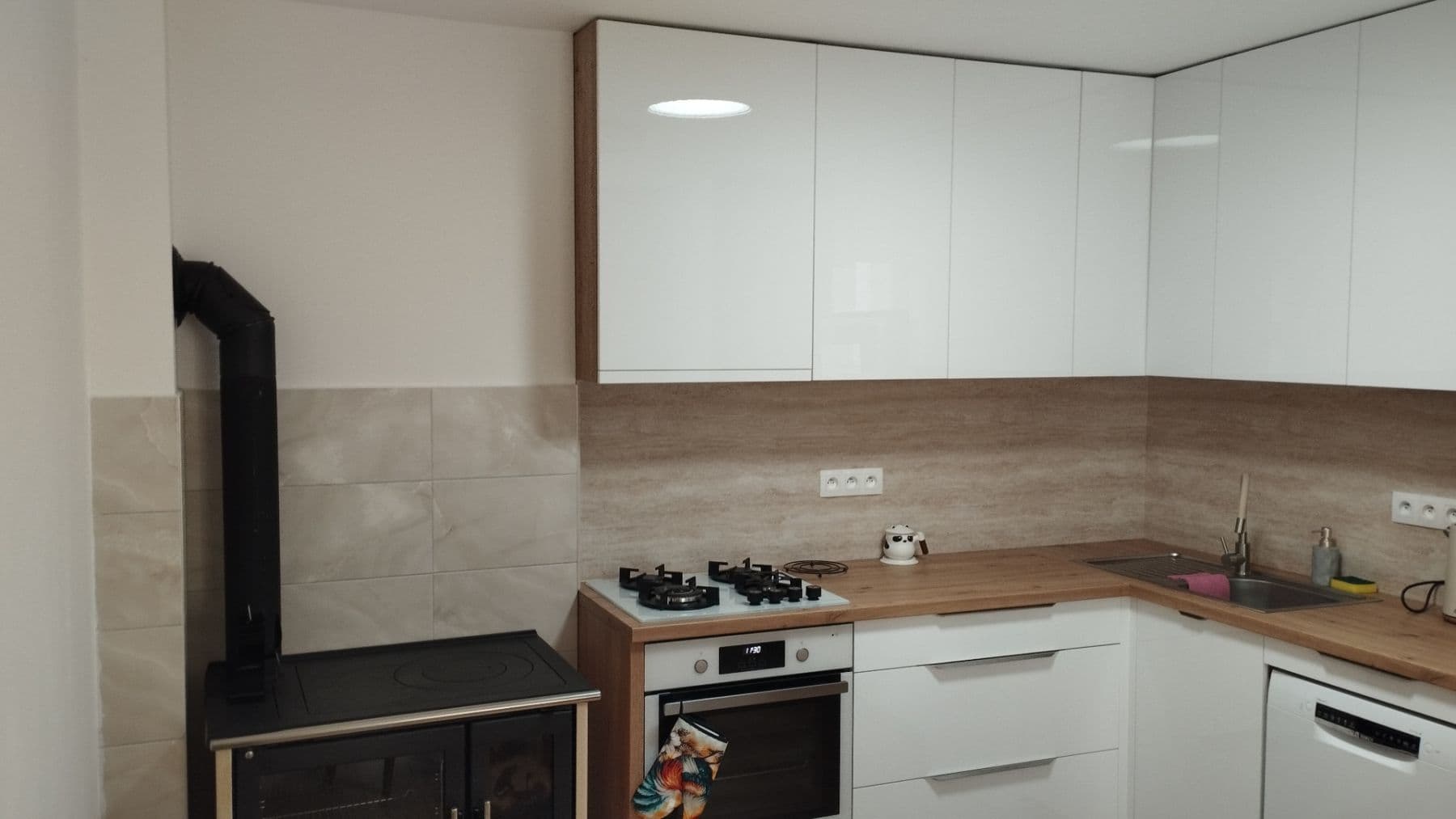 Pronájem bytu 2+1 56 m², Sládkovičova, Prešov, Prešovský kraj Pronájem bytu 2+1 56 m², Sládkovičova, Prešov, Prešovský kraj