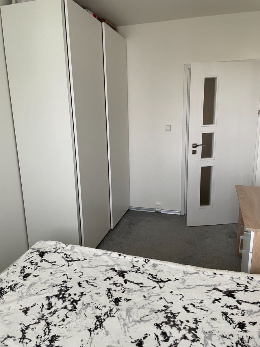 Pronájem bytu 2+kk 42 m², U Valu, Praha, Praha Pronájem bytu 2+kk 42 m², U Valu, Praha, Praha