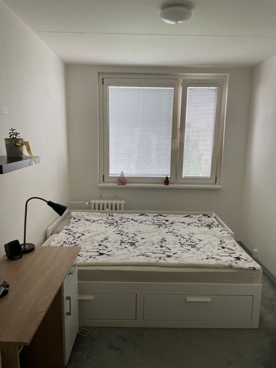 Pronájem bytu 2+kk 42 m², U Valu, Praha, Praha Pronájem bytu 2+kk 42 m², U Valu, Praha, Praha
