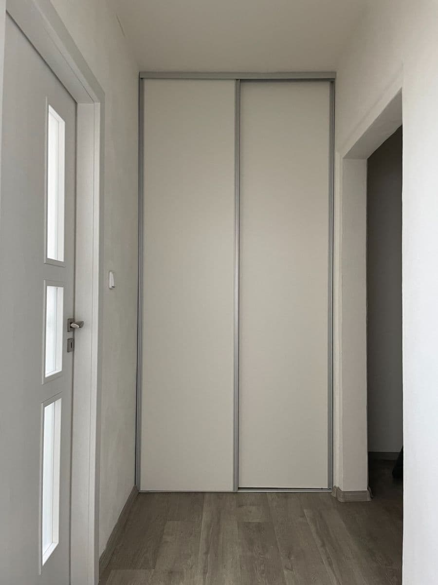 Pronájem bytu 2+kk 42 m², U Valu, Praha, Praha Pronájem bytu 2+kk 42 m², U Valu, Praha, Praha
