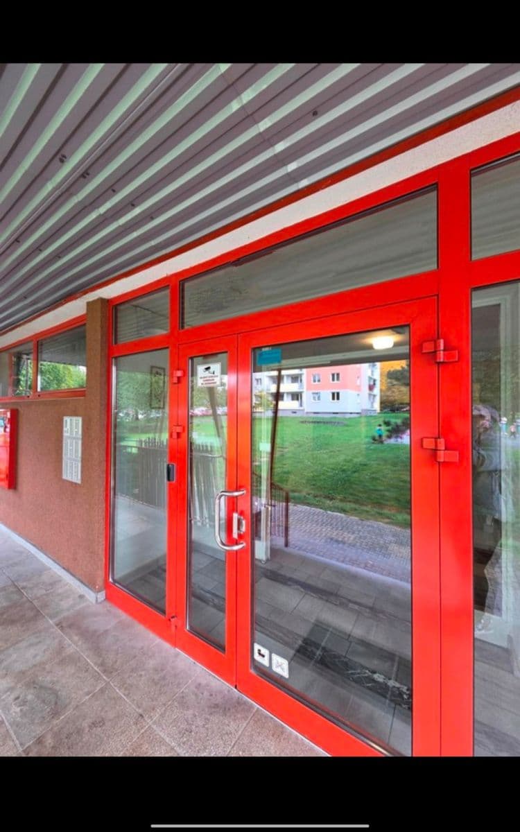 Pronájem bytu 2+1 45 m², Pionýrská, Olomouc, Olomoucký kraj Pronájem bytu 2+1 45 m², Pionýrská, Olomouc, Olomoucký kraj