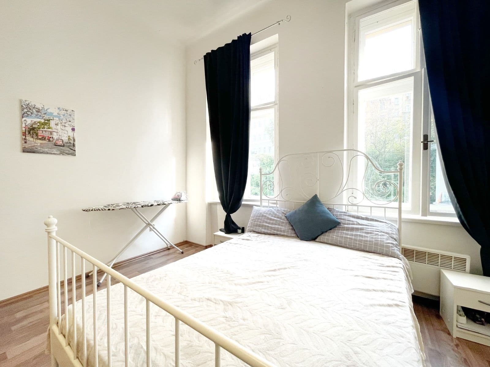 Pronájem bytu 1+1 42 m², Husitská, Praha, Praha Pronájem bytu 1+1 42 m², Husitská, Praha, Praha