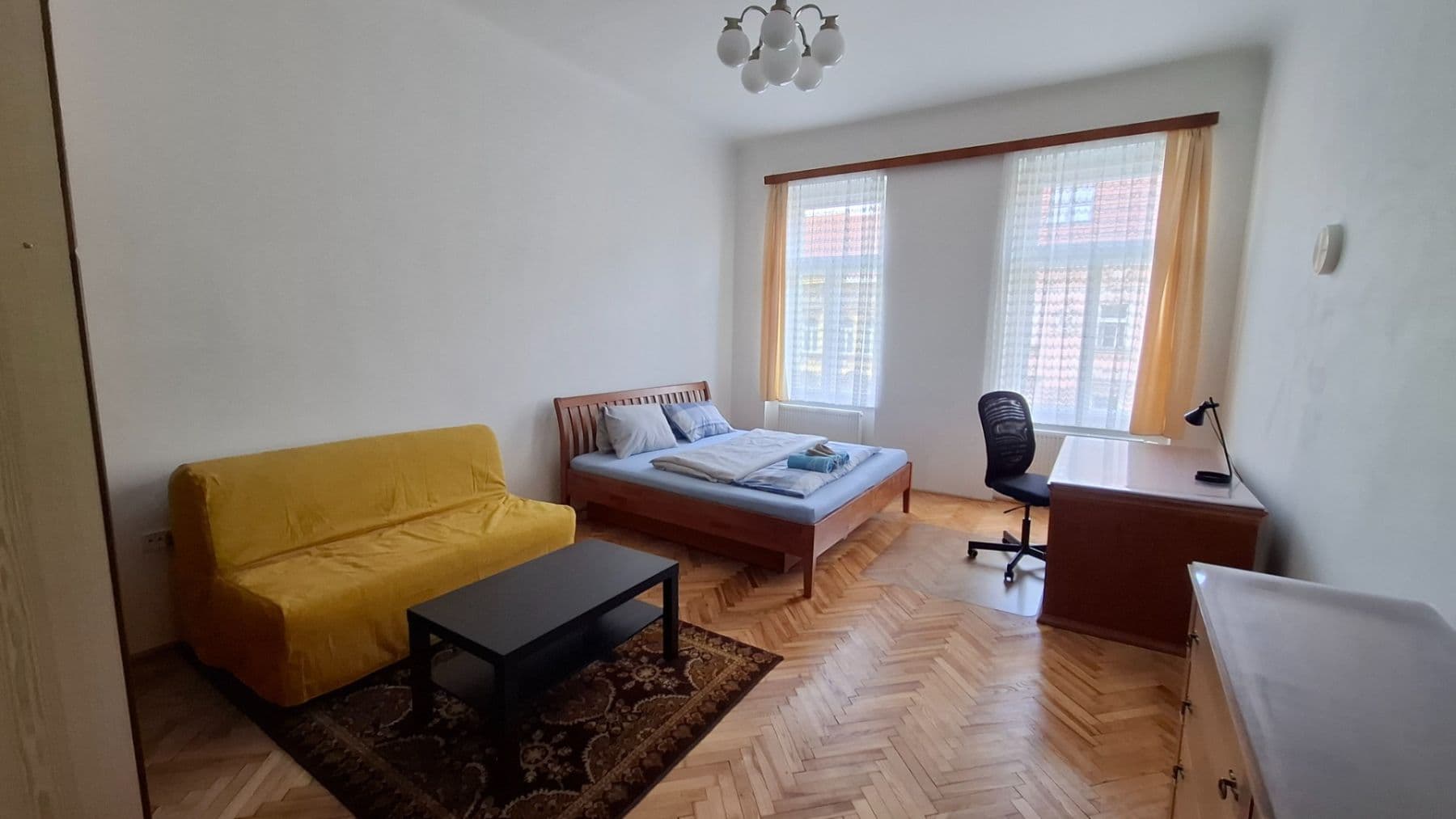 Pronájem bytu 3+1 109 m², Korunní, Praha, Praha Pronájem bytu 3+1 109 m², Korunní, Praha, Praha