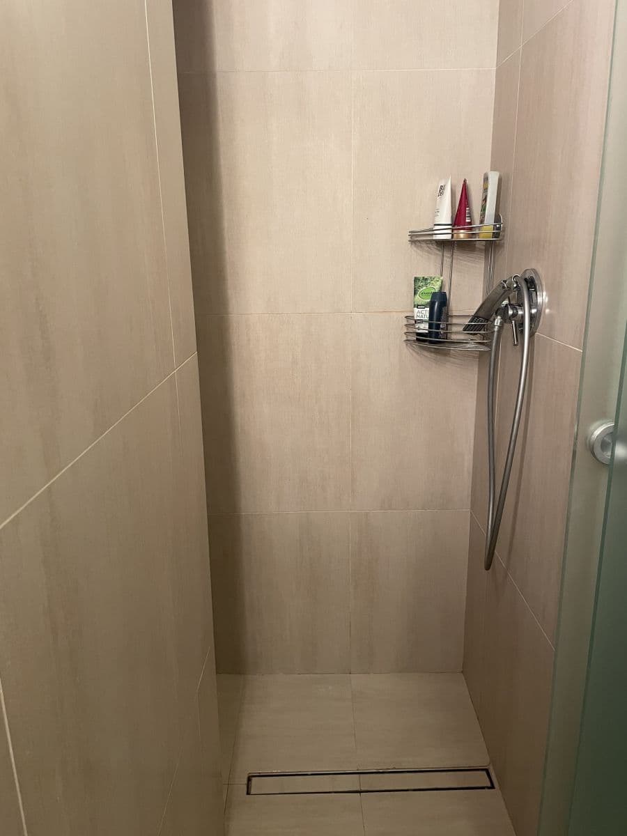 Pronájem bytu 57 m², Bachmačské náměstí, Praha, Praha Pronájem bytu 57 m², Bachmačské náměstí, Praha, Praha