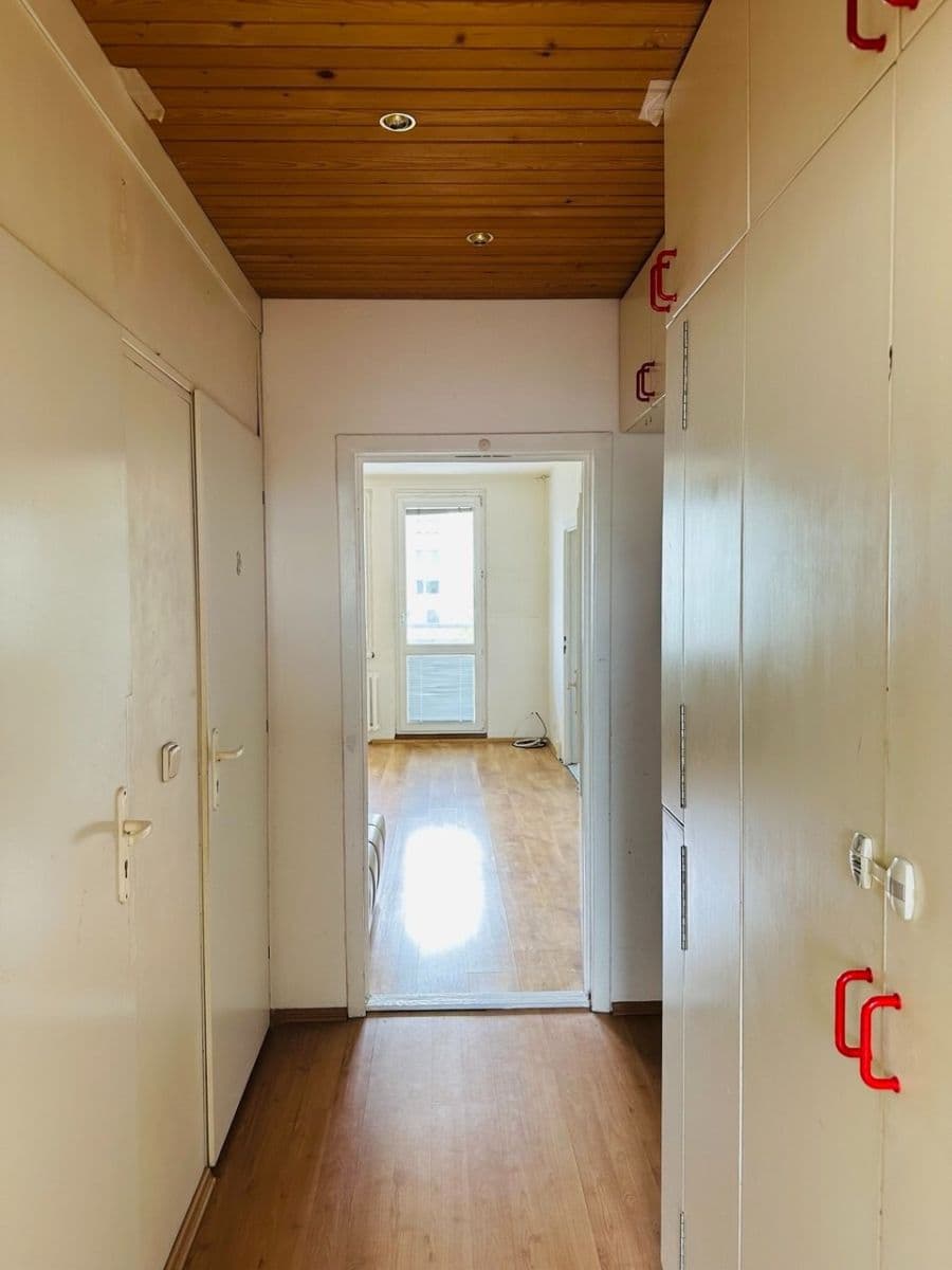 Prodej bytu 3+1 70 m², Valentova, Praha, Praha Prodej bytu 3+1 70 m², Valentova, Praha, Praha