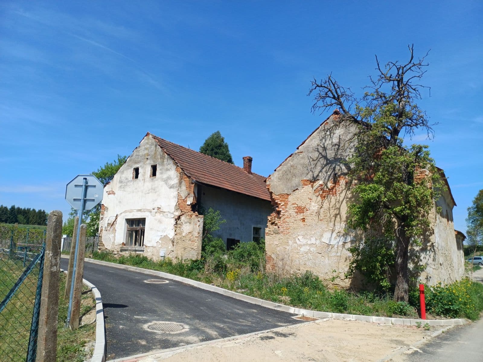 Prodej pozemku 577 m², Velešín, Jihočeský kraj Prodej pozemku 577 m², Velešín, Jihočeský kraj