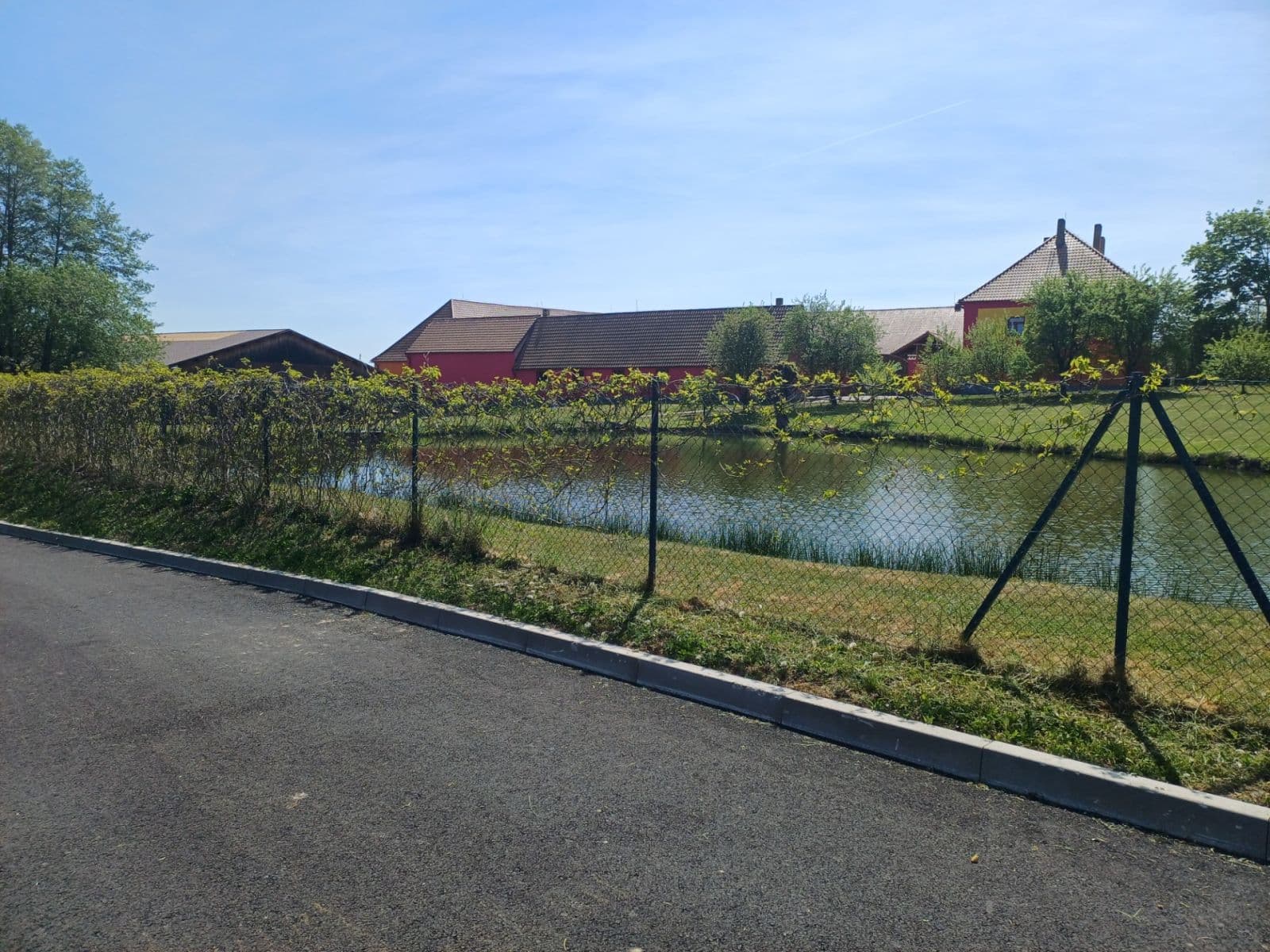 Prodej pozemku 577 m², Velešín, Jihočeský kraj Prodej pozemku 577 m², Velešín, Jihočeský kraj