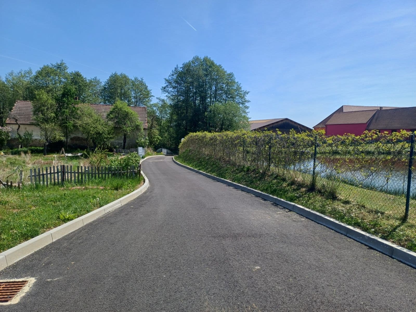Prodej pozemku 577 m², Velešín, Jihočeský kraj Prodej pozemku 577 m², Velešín, Jihočeský kraj