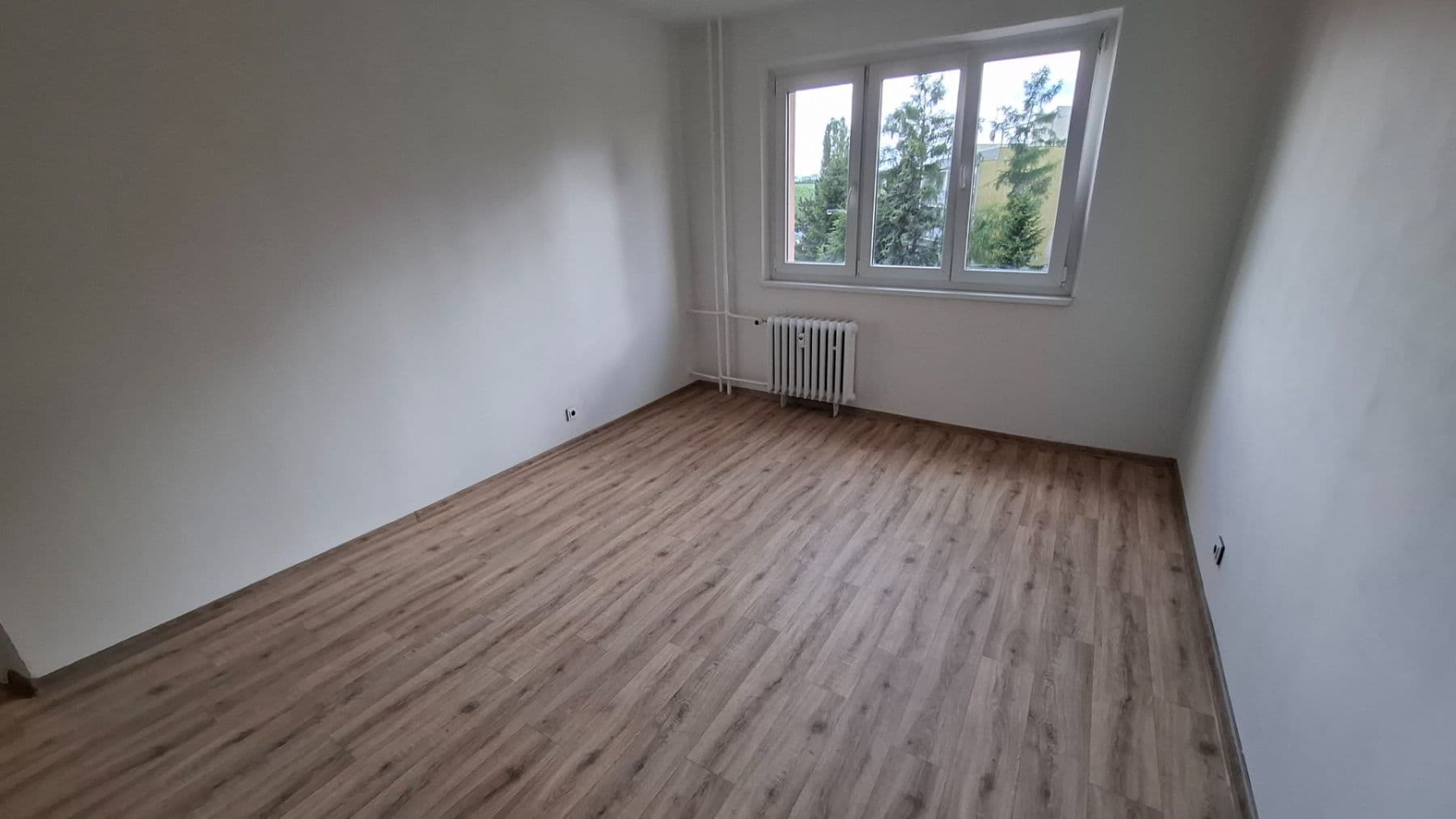 Prodej bytu 2+1 52 m², Sněženková, Praha, Praha Prodej bytu 2+1 52 m², Sněženková, Praha, Praha