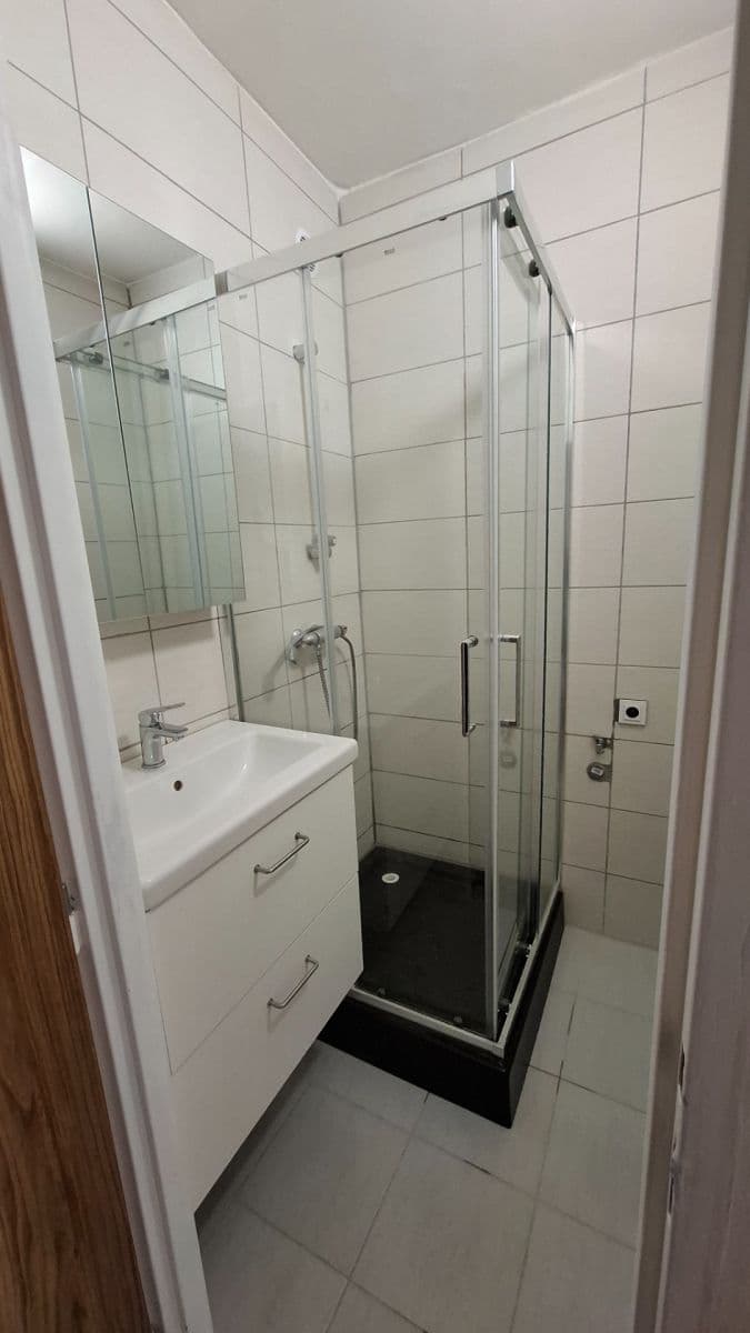 Prodej bytu 2+1 52 m², Sněženková, Praha, Praha Prodej bytu 2+1 52 m², Sněženková, Praha, Praha