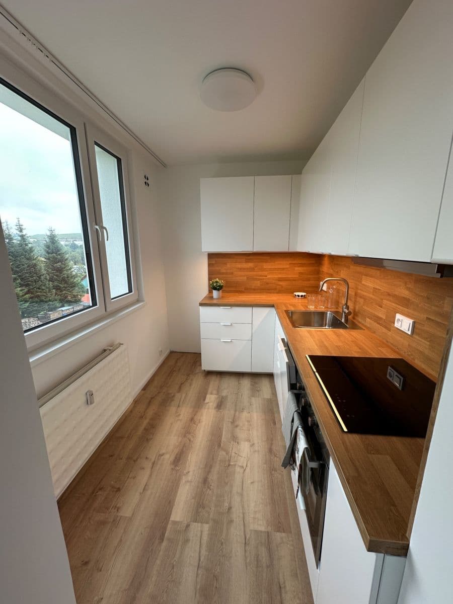 Prodej bytu 5+kk 83 m², Jesenická, Břidličná, Moravskoslezský kraj Prodej bytu 5+kk 83 m², Jesenická, Břidličná, Moravskoslezský kraj