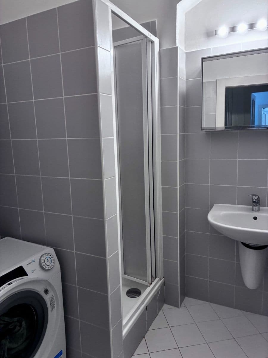 Pronájem bytu 4+kk 94 m², Pštrossova, Praha, Praha Pronájem bytu 4+kk 94 m², Pštrossova, Praha, Praha
