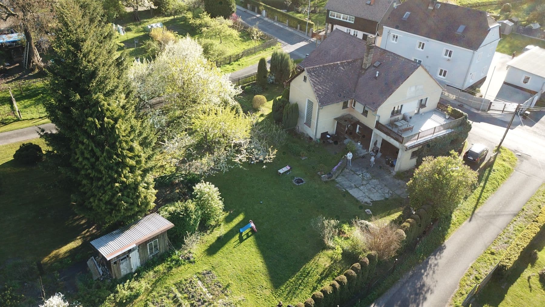 Prodej domu 301 m², pozemek 1.038 m², Huntířov, Ústecký kraj Prodej domu 301 m², pozemek 1.038 m², Huntířov, Ústecký kraj