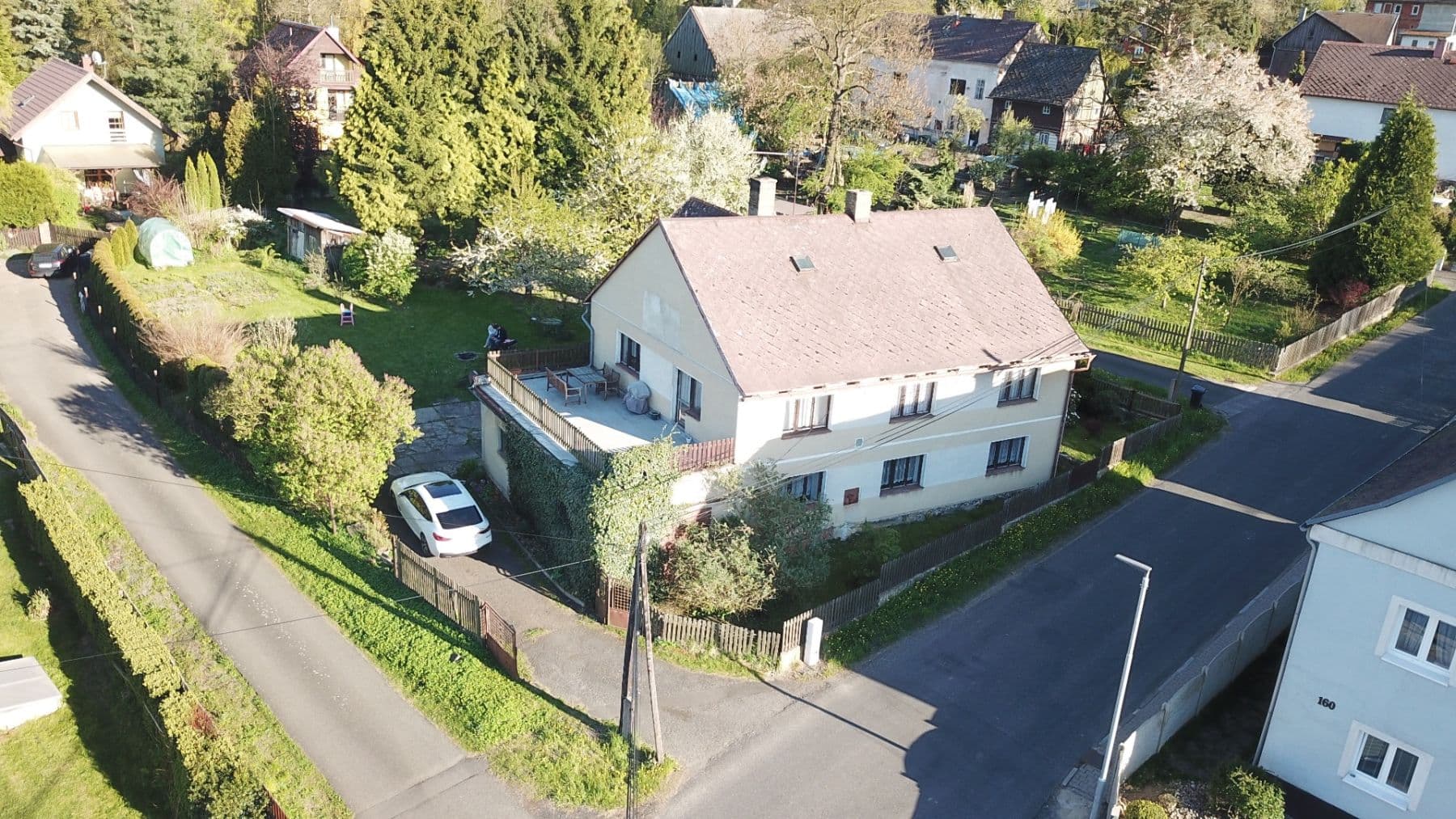 Prodej domu 301 m², pozemek 1.038 m², Huntířov, Ústecký kraj Prodej domu 301 m², pozemek 1.038 m², Huntířov, Ústecký kraj