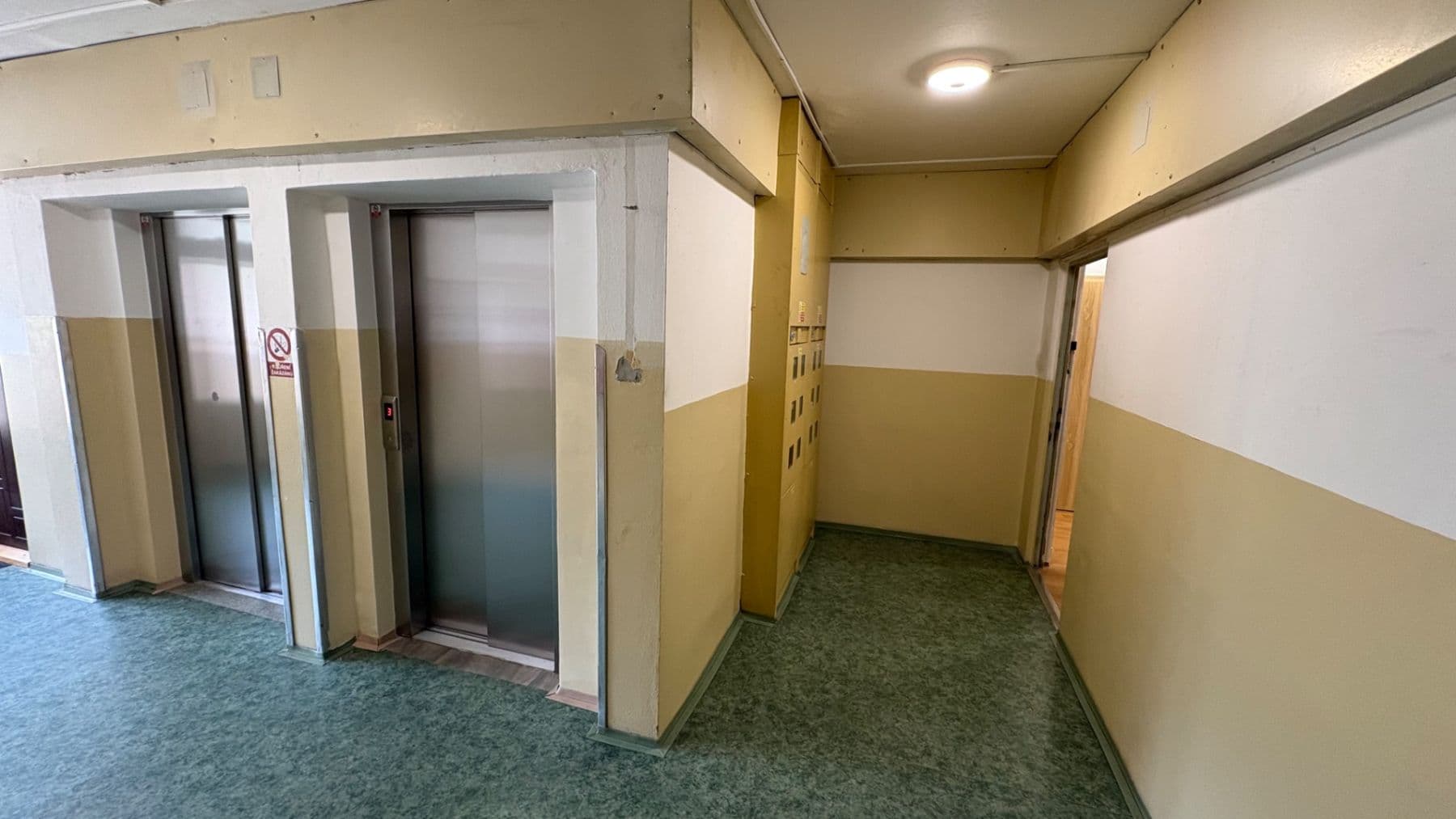 Pronájem bytu 2+1 56 m², Karla Čapka, Děčín, Ústecký kraj Pronájem bytu 2+1 56 m², Karla Čapka, Děčín, Ústecký kraj