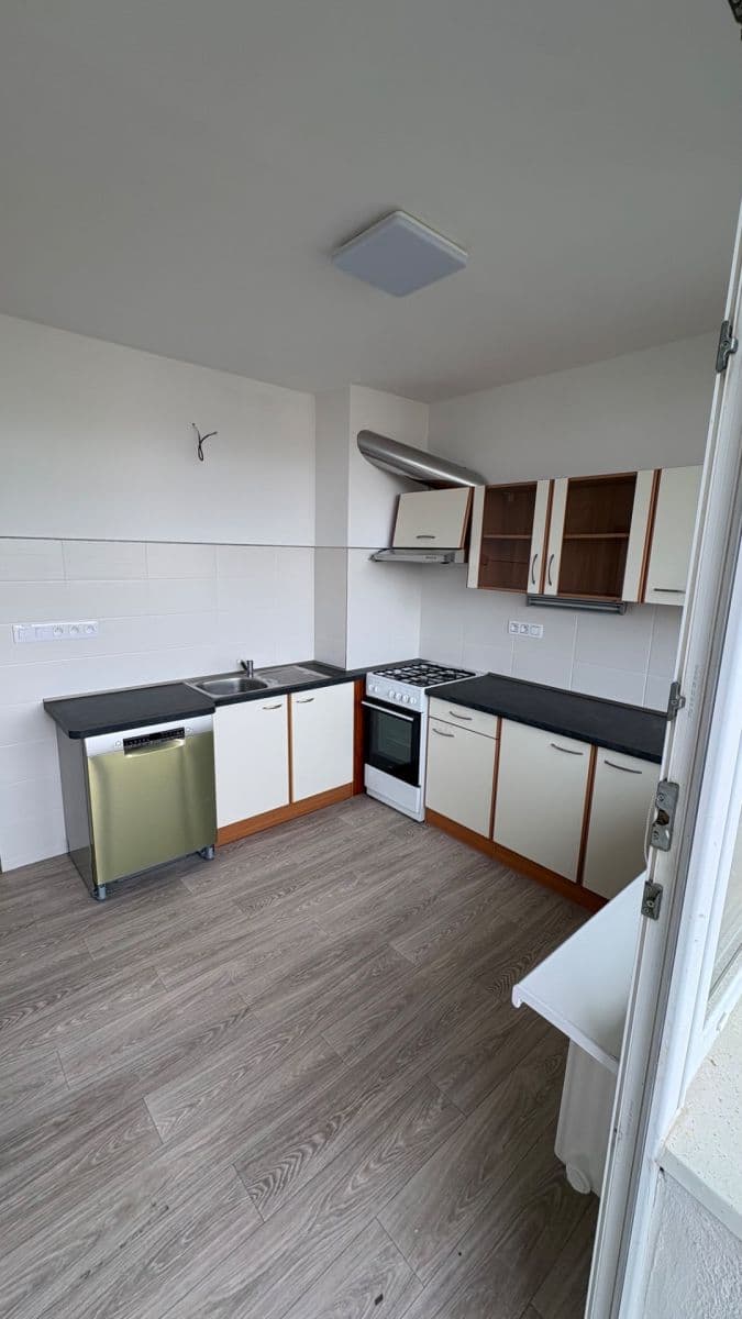Pronájem bytu 2+1 56 m², Karla Čapka, Děčín, Ústecký kraj Pronájem bytu 2+1 56 m², Karla Čapka, Děčín, Ústecký kraj
