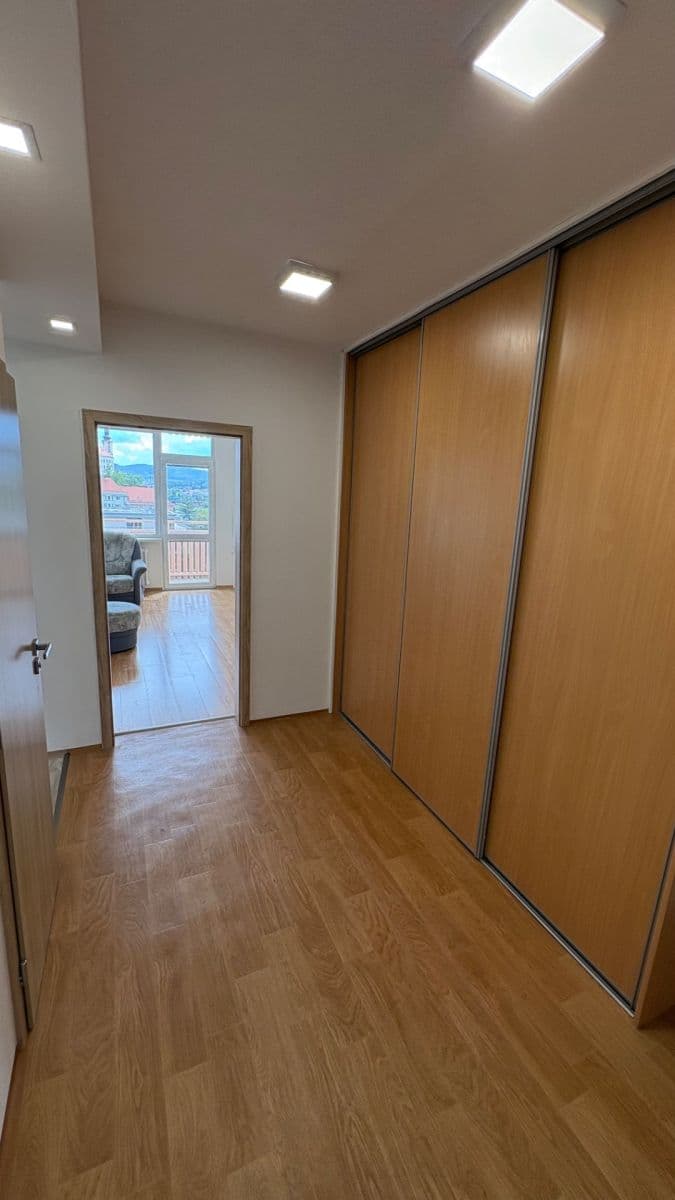 Pronájem bytu 2+1 56 m², Karla Čapka, Děčín, Ústecký kraj Pronájem bytu 2+1 56 m², Karla Čapka, Děčín, Ústecký kraj