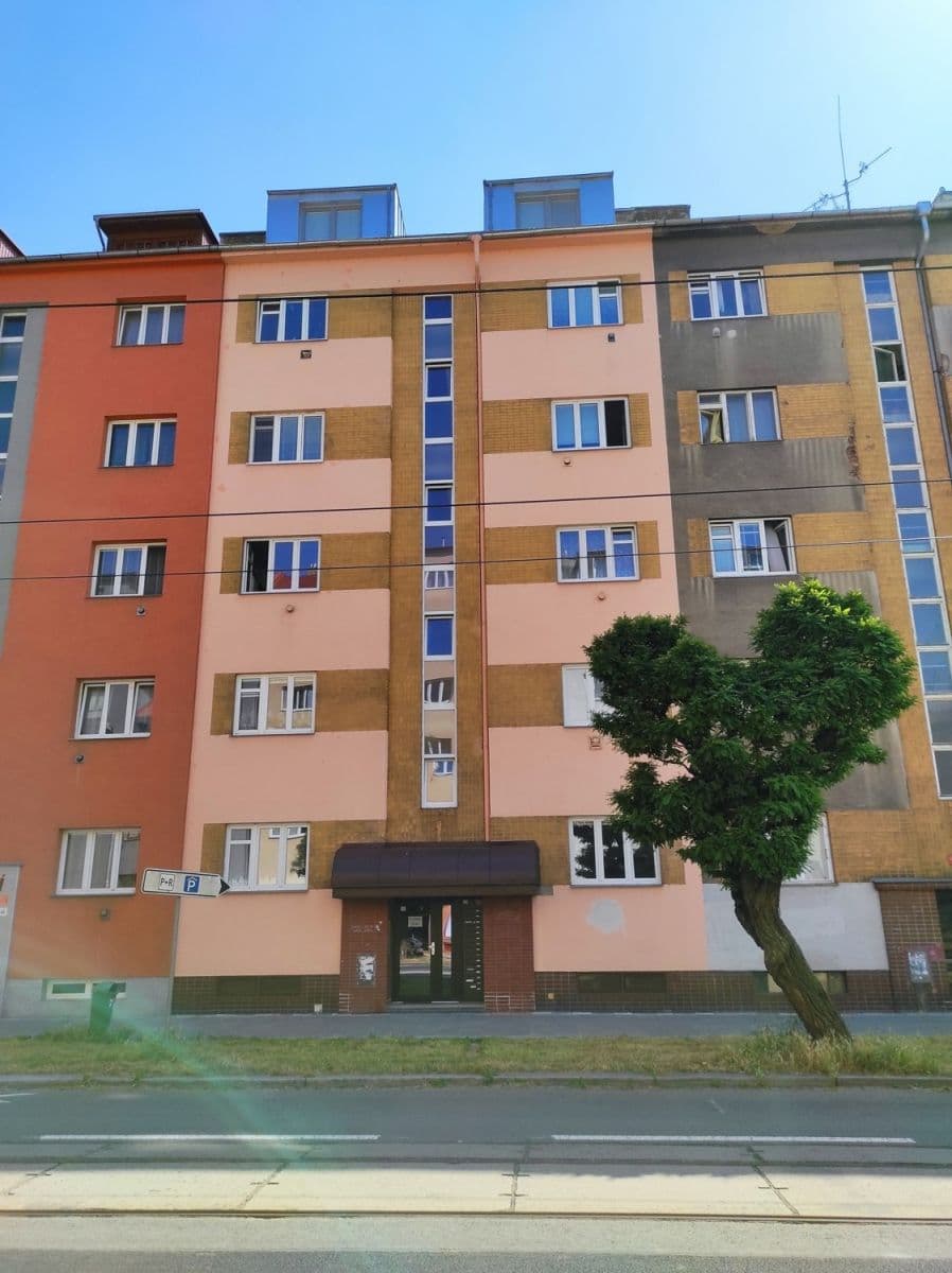 Pronájem bytu 2+kk 51 m², Masarykova třída, Olomouc, Olomoucký kraj Pronájem bytu 2+kk 51 m², Masarykova třída, Olomouc, Olomoucký kraj
