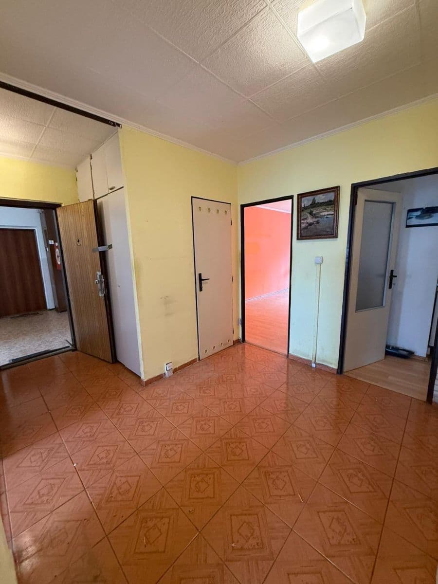 Prodej bytu 3+1 71 m², Ohradní, Praha, Praha Prodej bytu 3+1 71 m², Ohradní, Praha, Praha